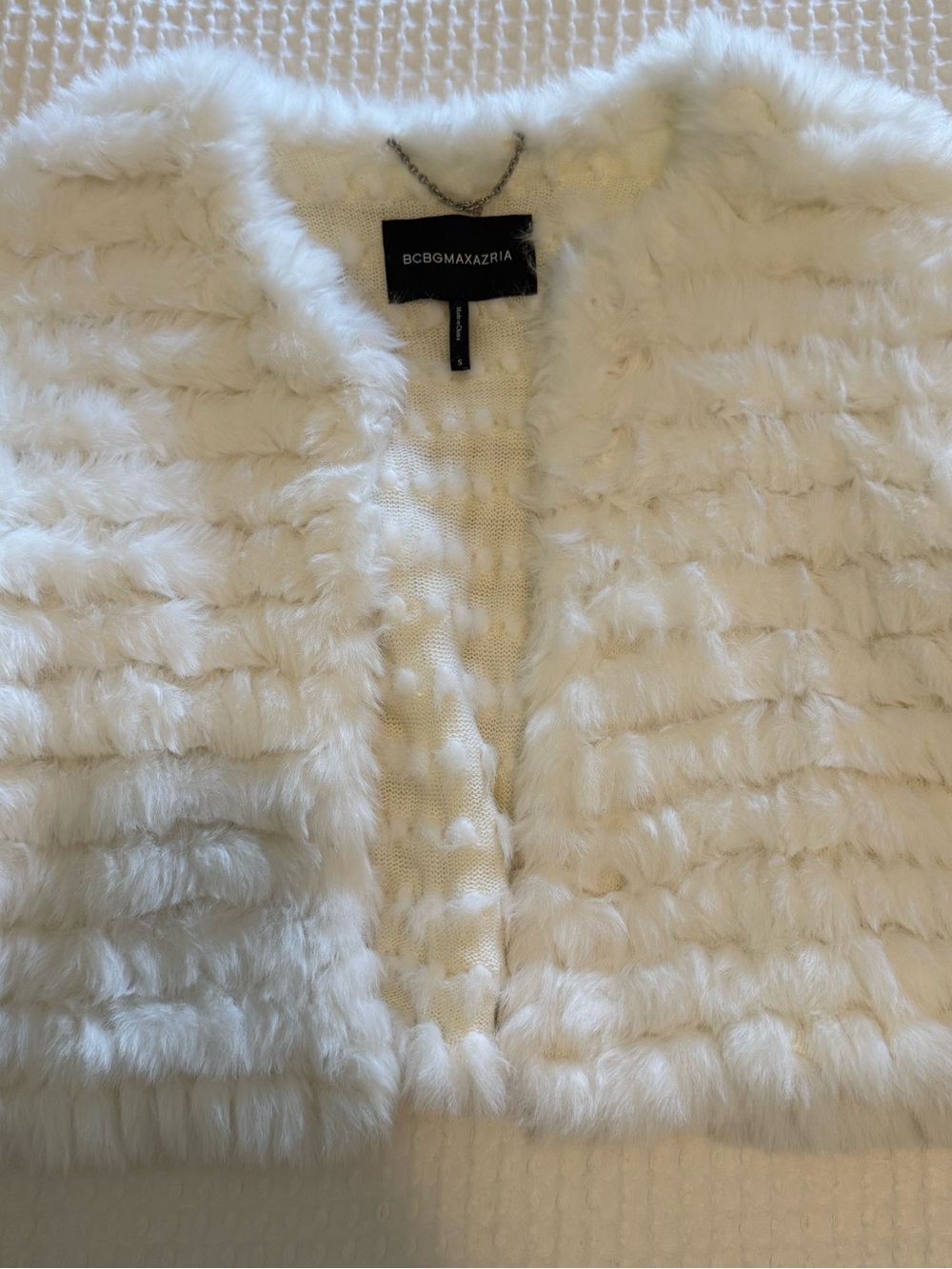 BCBGMaxAzria White Faux Fur Cropped Jacket - Picture 3 of 4
